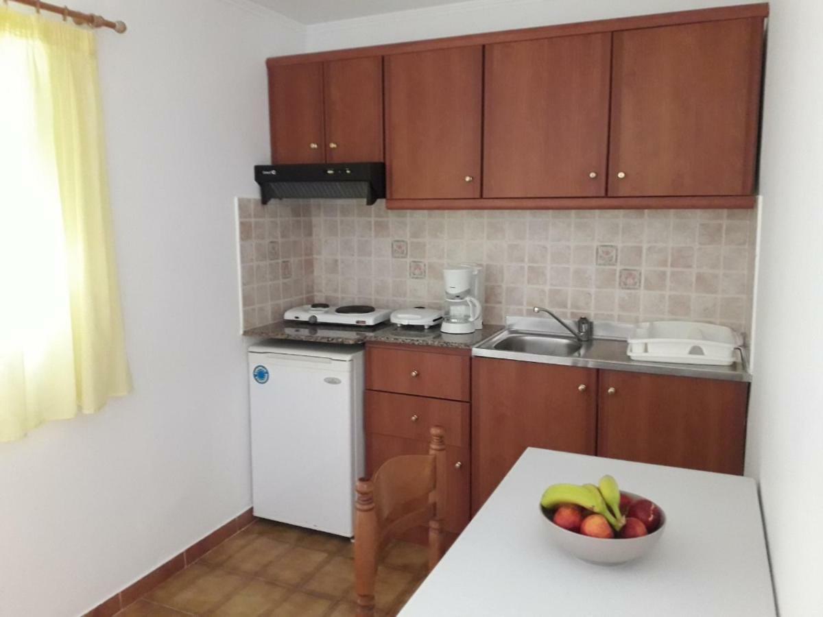 Manolia Apartments Ypsos Zewnętrze zdjęcie